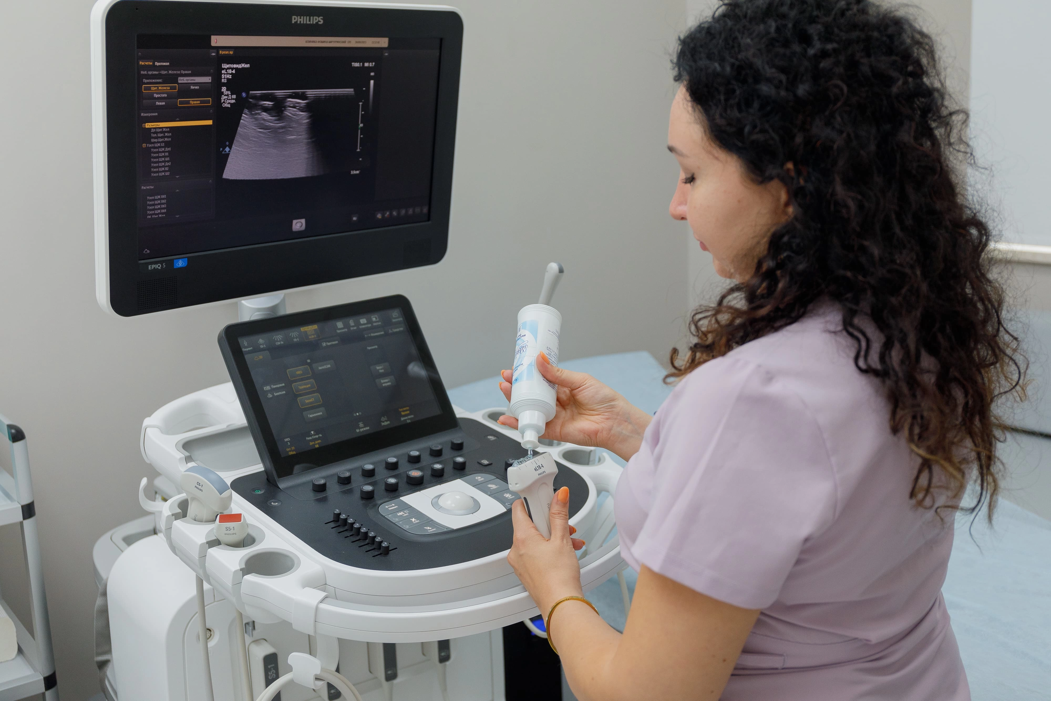 Лучшие УЗИ аппараты с цветной системой изображений